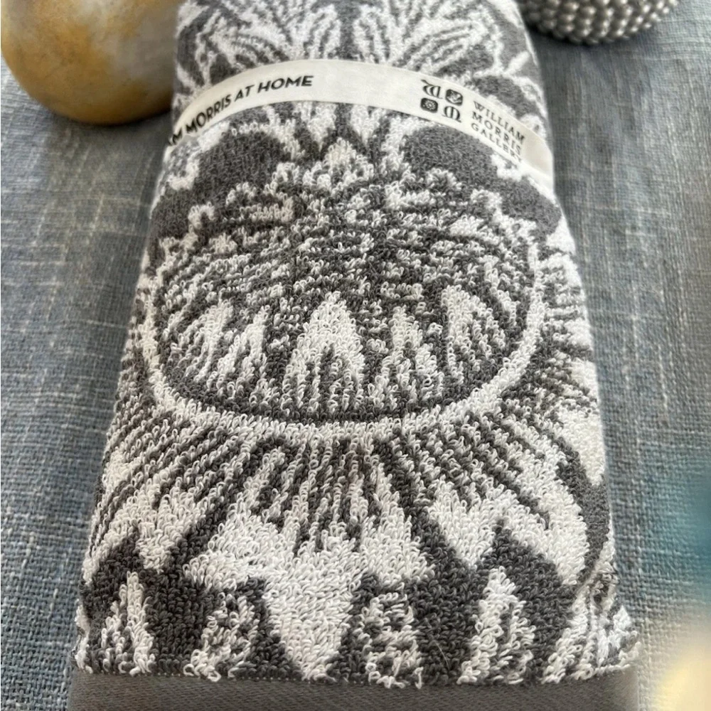 William Morris At Home 2 Pack Hand Towels Sunflower Iron NEW